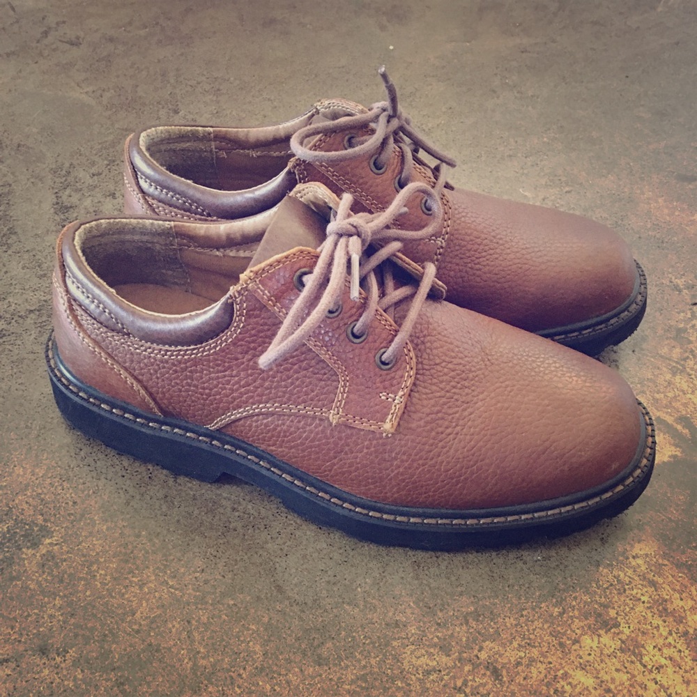 Men’s dress shoes